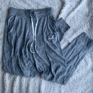 Grey hollister joggers